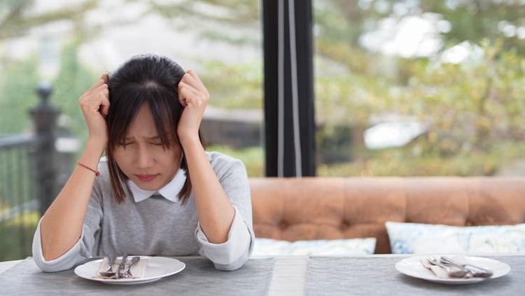 6 Jenis Eating Disorder yang Dikomentari Deddy Corbuzier dan Luna Maya