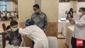 Anies Minta Warga Vaksin Booster Lebih Awal: Jangan Pas Mau Mudik