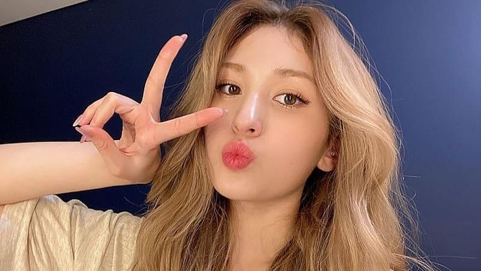 Berwajah Bule, Ini 5 Fakta Jeon Somi EX I.O.I Berwajah Bule, Ini 5 Fakta Jeon Somi EX I.O.I
