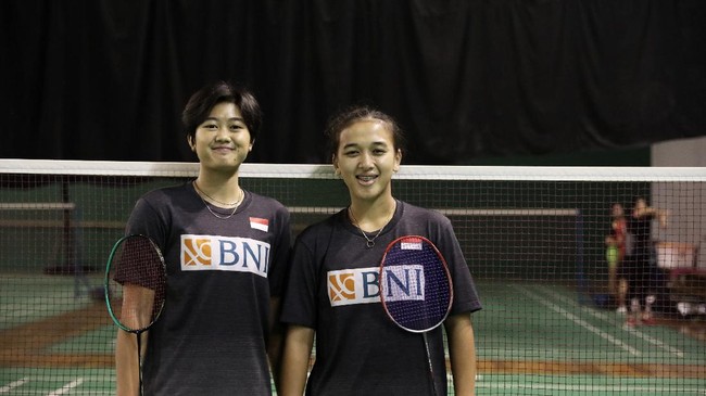 Pemain ganda putri Indonesia, Febriana Dwipuji Kusuma positif covid-19 berdasarkan pemeriksaan PCR, Senin (22/3) di Orleans Masters.