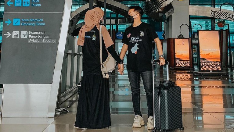 Intip Kehidupan Pernikahan Taqy Malik Setelah Bercerai dengan Salmafina Yuk, intip kehidupan pernikahan Taqy Malik setelah bercerai dengan Salmafina!