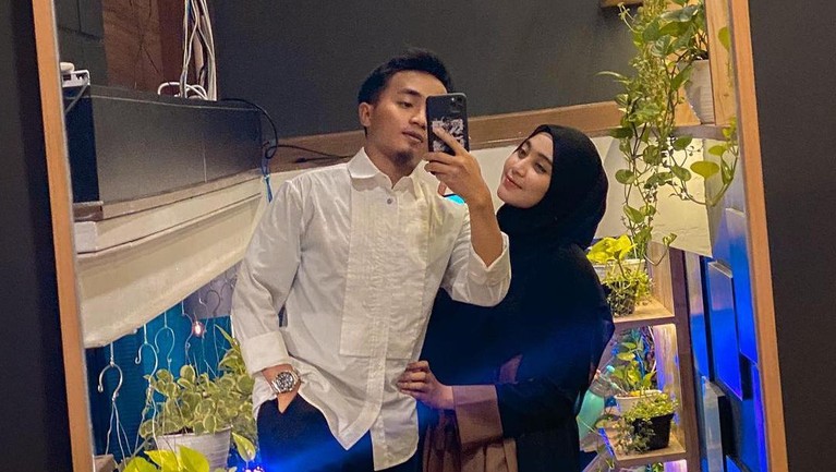 Intip Kehidupan Pernikahan Taqy Malik Setelah Bercerai dengan Salmafina Yuk, intip kehidupan pernikahan Taqy Malik setelah bercerai dengan Salmafina!