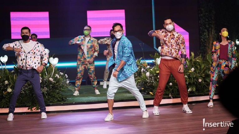 Kemeriahan Acara Insert Fashion Award 2021 Berikut adalah potret kemeriahan acara Insert Fashion Award 2021