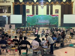 Polda Jatim Fasilitasi 1.303 Anggota HMI Non Peserta Kongres dari Sulawesi