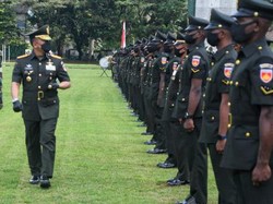 Anak Kuli di Raja Ampat Jadi Lulusan Terbaik Bintara AD Program Otsus