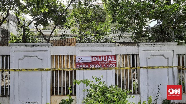 Dalang pencurian rumah mewah di Kedoya, Jakarta Barat, menhabiskan waktu dua hari pengintaian untuk memastikan rumah itu kosong ditinggal penghuni.