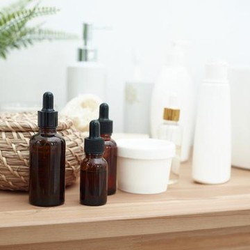 Perbedaan AHA dan BHA, Kandungan Aktif dalam Skincare