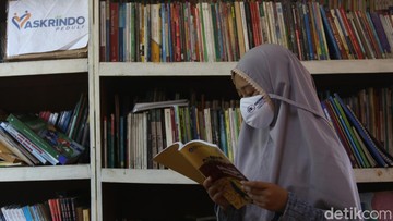 Uang Beli Buku dari Mana?