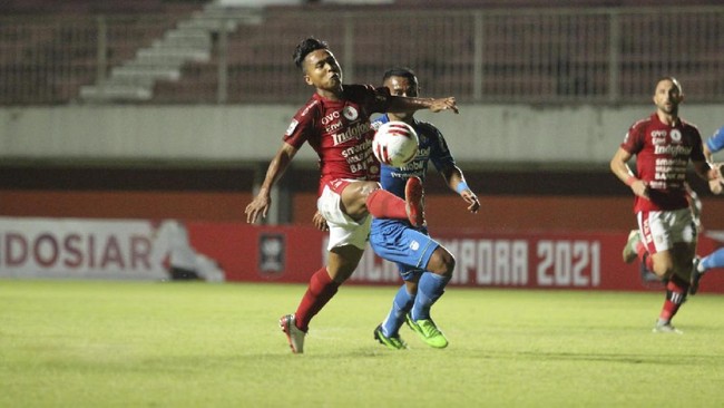 Pelatih Bali United Stefano 'Teco' Cugurra menyesalkan kegagalan timnya meraih kemenangan usai ditahan Persib Bandung 1-1 di Piala Menpora 2021.