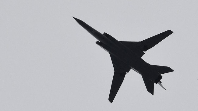 Seorang pilot Rusia yang tertangkap oleh Ukraina mengaku diperintahkan negaranya untuk menyerang warga sipil di Ukraina dan kini sudah kalah perang.
