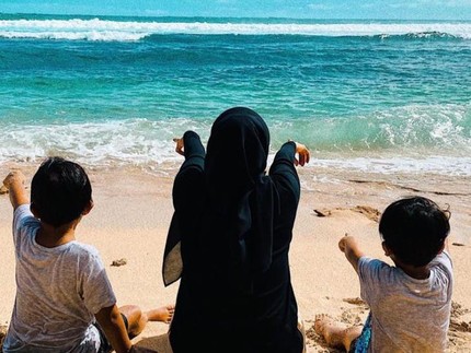 Ririe Fairus Resmi Cerai dari Ayus, Posting Foto Anak dan Kutip Ayat Al-Qur'an