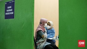 Pakar: Efektivitas Semua Vaksin Turun di Varian Baru Corona