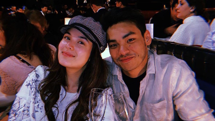 Yuk intip momen kemesraan Chelsea Islan dan sang kekasih, Rob Clinton Kardinal!