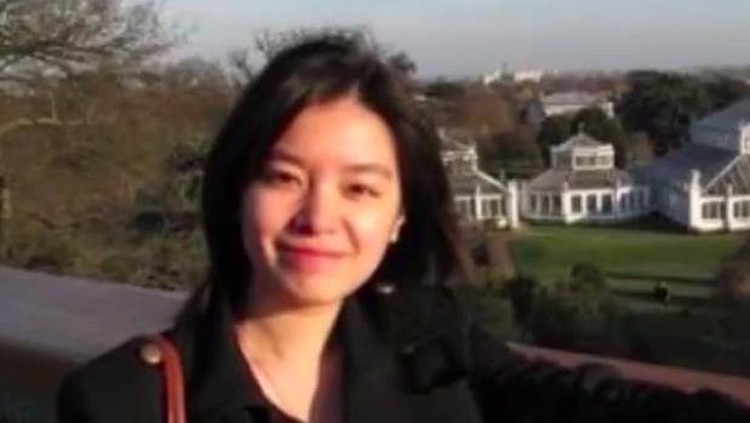 Zhang Jing Penerjemah lisan China yang viral