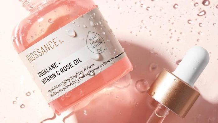 5 Produk Rosehip Oil untuk Mencerahkan dan Meregenerasi Kulit