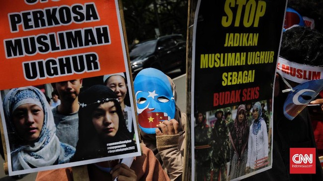 FOTO: Protes dari Jakarta Bela Muslim Uighur di China