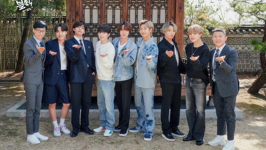 BTS BTS tampil di You Quiz on The Block