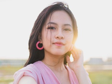 Heboh Video Adhisty Zara Ciuman, Kakak Singgung Soal Saudara Beda Sifat