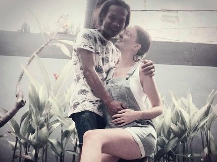 Bule Polly Alexandria Akhirnya Hamil, Nur Khamid Bersyukur & Makin Mesra