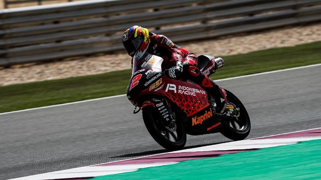 Pembalap Indonesian Gresini Racing Gabriel Rodrigo jadi yang tercepat pada sesi latihan bebas kedua (FP2) Moto3 Portugal, Jumat (16/4).