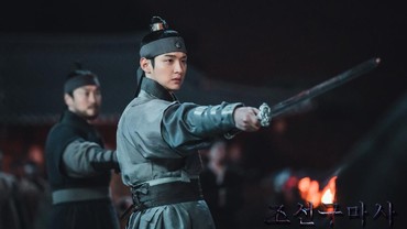 img-title Banjir Kritik, Drama Korea 'Joseon Exorcist' Tak Tayang Minggu Depan
