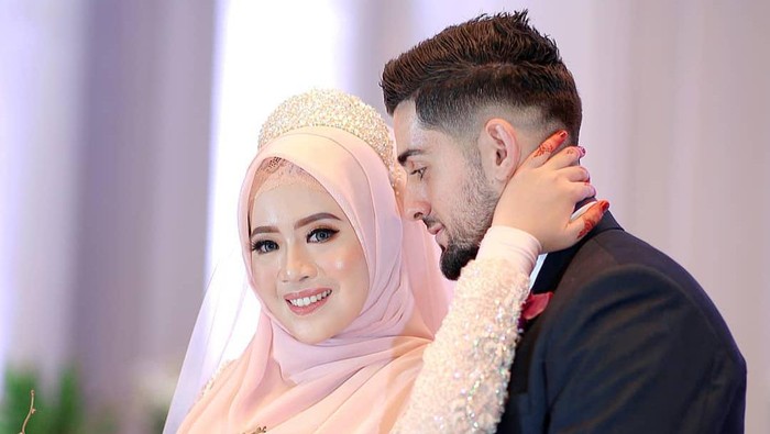 khadijah azzahra dan ali halabia
