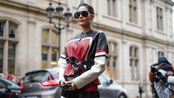 PARIS, FRANCE - JANUARY 23: Araya Hargate attends Atelier Jean-Paul Gaultier, during Paris Fashion Week - Haute Couture - Spring Summer 2019, on January 23, 2019 in Paris, France. (Photo by Edward Berthelot/Getty Images For Jean Paul Gaultier)