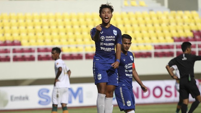 Berikut jadwal Piala Menpora 2021 yang berlangsung Selasa (30/3) yang mempertemukan Barito Putera vs PS Tira dan Arema vs PSIS.