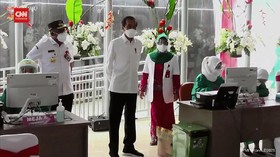 VIDEO: Jokowi Pantau Vaksinasi Di Ambon