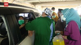 VIDEO: Vaksin Drive Thru RSUI Targetkan 1000 Peserta Per Hari
