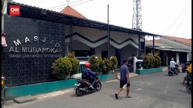 VIDEO: Masjid Ini Kehilangan 110 Al Quran Dalam Waktu 2 Bulan
