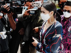 Istri Lukman Sardi Jadi Saksi di Sidang Cerai Wulan Guritno