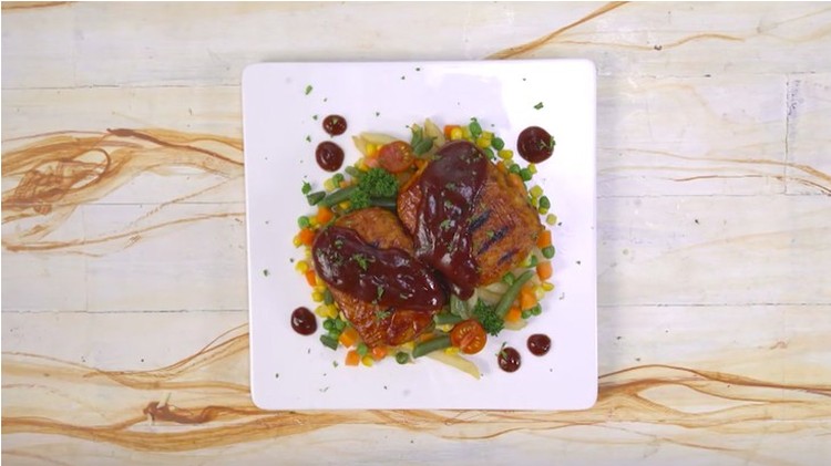 RESEP KREASI TEMPE Siapa tak doyan tempe? Tak melulu digoreng biasa, tempe bisa dikreasikan menjadi aneka menu lezat lainnya. Simak yuk aneka resep tempe berikut ini, Bunda.