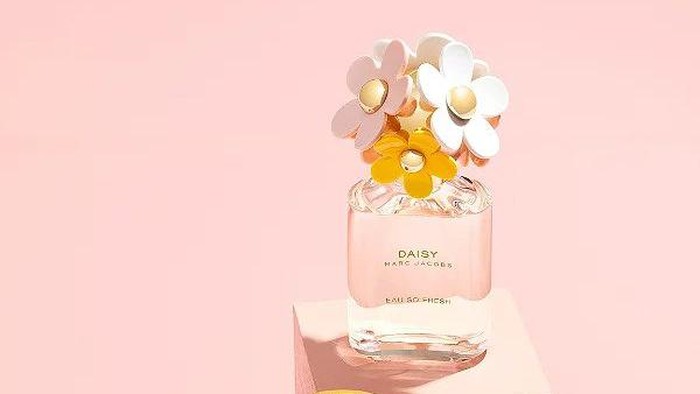 6 Parfum High-End Aroma Citrus yang Punya Kesan Mewah dan Segar