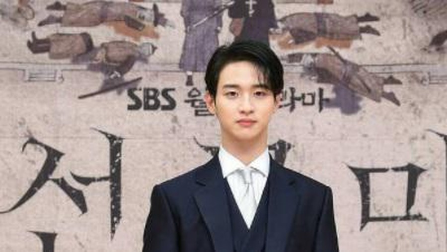 jang dong yoon pemeran drama joseon exorcist