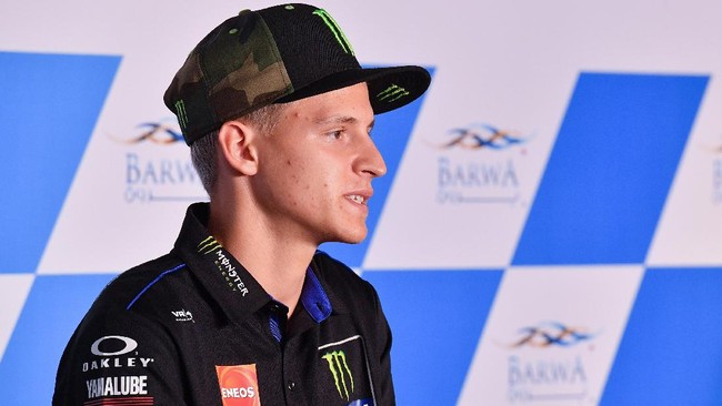 Menempati posisi terdepan pada saat start MotoGP Portugal 2021, Fabio Quartararo merasa ada sesuatu yang berbeda.
