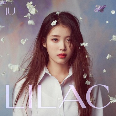 IU Ungkap Lagu yang Paling Disukai di Album 'LILAC'