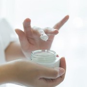 Mengenal Cleansing Cream, Pembersih Wajah Lembut dan Anti Bikin Kering