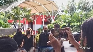 img-title Penuhi Panggilan, Cita Citata Sambangi KPK