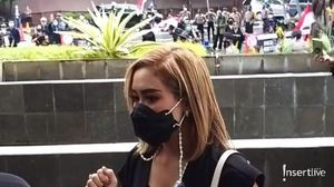 Disinyalir Istri Rafael Trisambodo Koleksi Tas Louis Vuitton, Tas