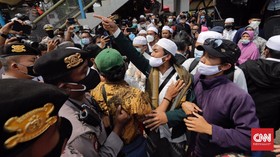 Simpatisan Rizieq Mau Datang Sidang Vonis Karena Jaksa Arogan