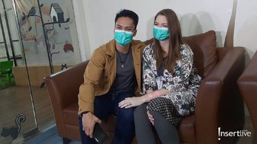 img-title Randy Pangalila Ungkap Makna Indah Nama Anak Pertama