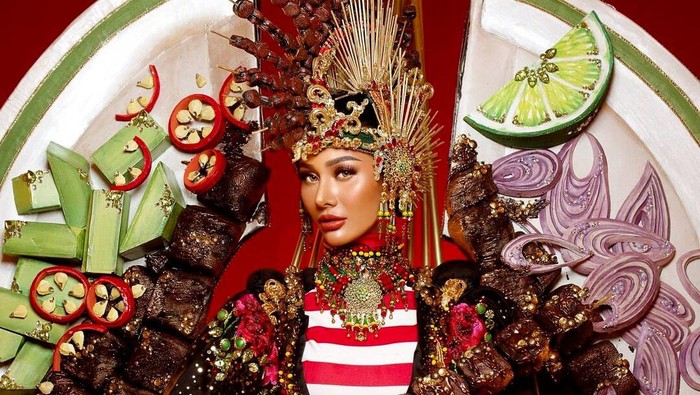 Unik! Aurra Kharisma Wakili Indonesia dengan Kostum Sate di Miss Grand International