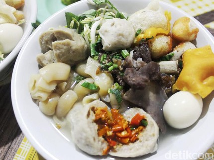 Resep Membuat Bakso Sapi yang Kenyal & Sehat, Siap Hangatkan Rumah Bunda
