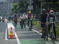 Polisi Kaji Jalur Sepeda Permanen Sudirman Dihapus, Setuju atau Tidak?