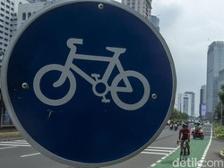 Serba-serbi Jalur Road Bike di Sudirman-Thamrin Mulai Pagi Ini