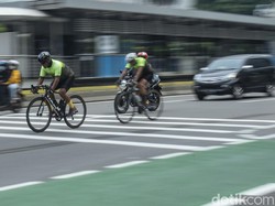Sentilan Anies Kala Aturan Road Bike Belum Final tapi Sudah Diumumkan