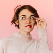 Jangan Salah Pilih, Ini Cara Memilih Jenis Kacamata yang Cocok dengan Bentuk Wajah