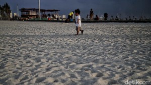 5 Fakta Unik tentang Pantai Pasir Putih PIK, Destinasi Wisata yang Lagi Naik Daun