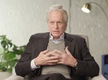 Michael Douglas Bersyukur Tak Dipaksa Orang Tua untuk Berkarier di Film